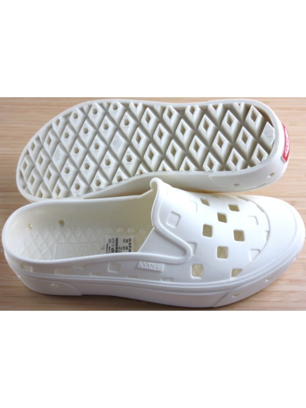 Vans Women's Slip On Mule Trek Marshmallow White Rubber Water Shoes Size 7.5 NIB - Picture 2 of 7